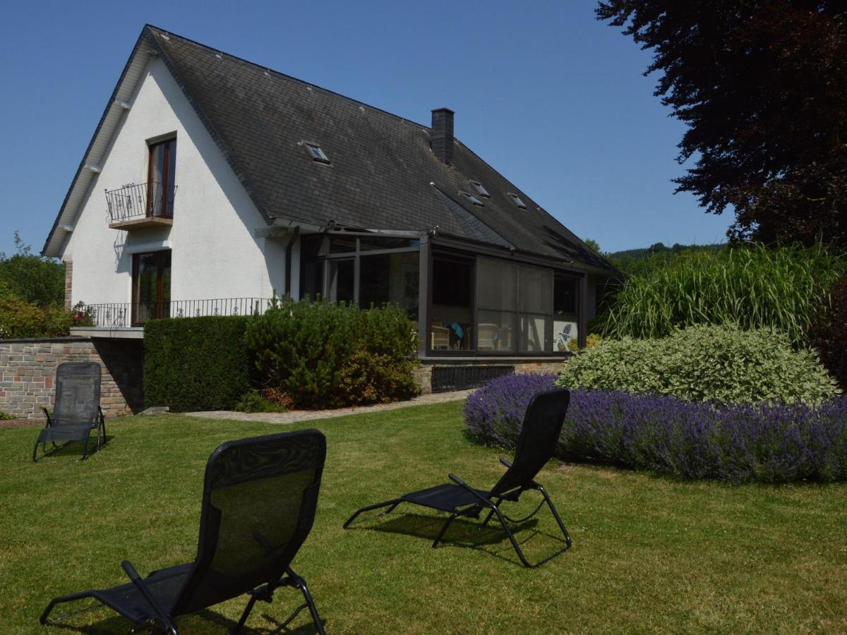 Elegant Villa In Stavelot With Fitness Playroom Esterno foto