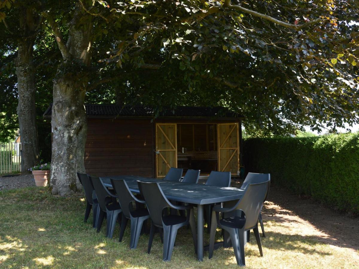 Elegant Villa In Stavelot With Fitness Playroom Esterno foto