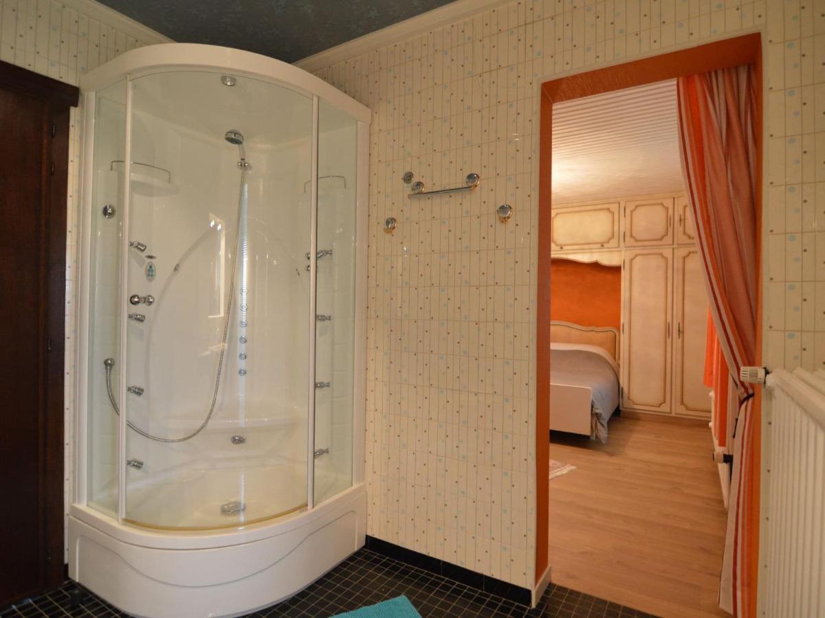 Elegant Villa In Stavelot With Fitness Playroom Esterno foto